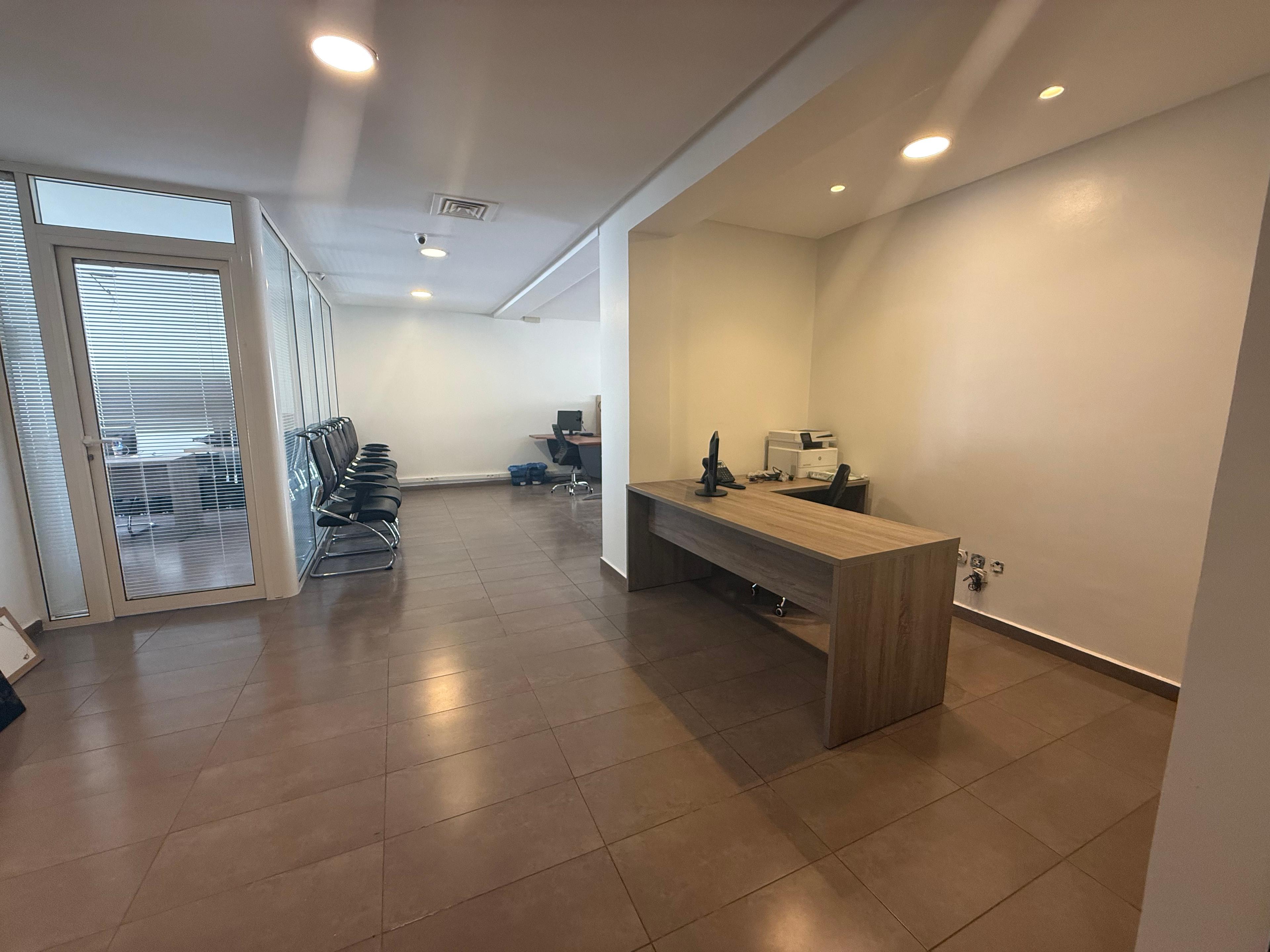 Racine/Bureau meublé 98m² à louer